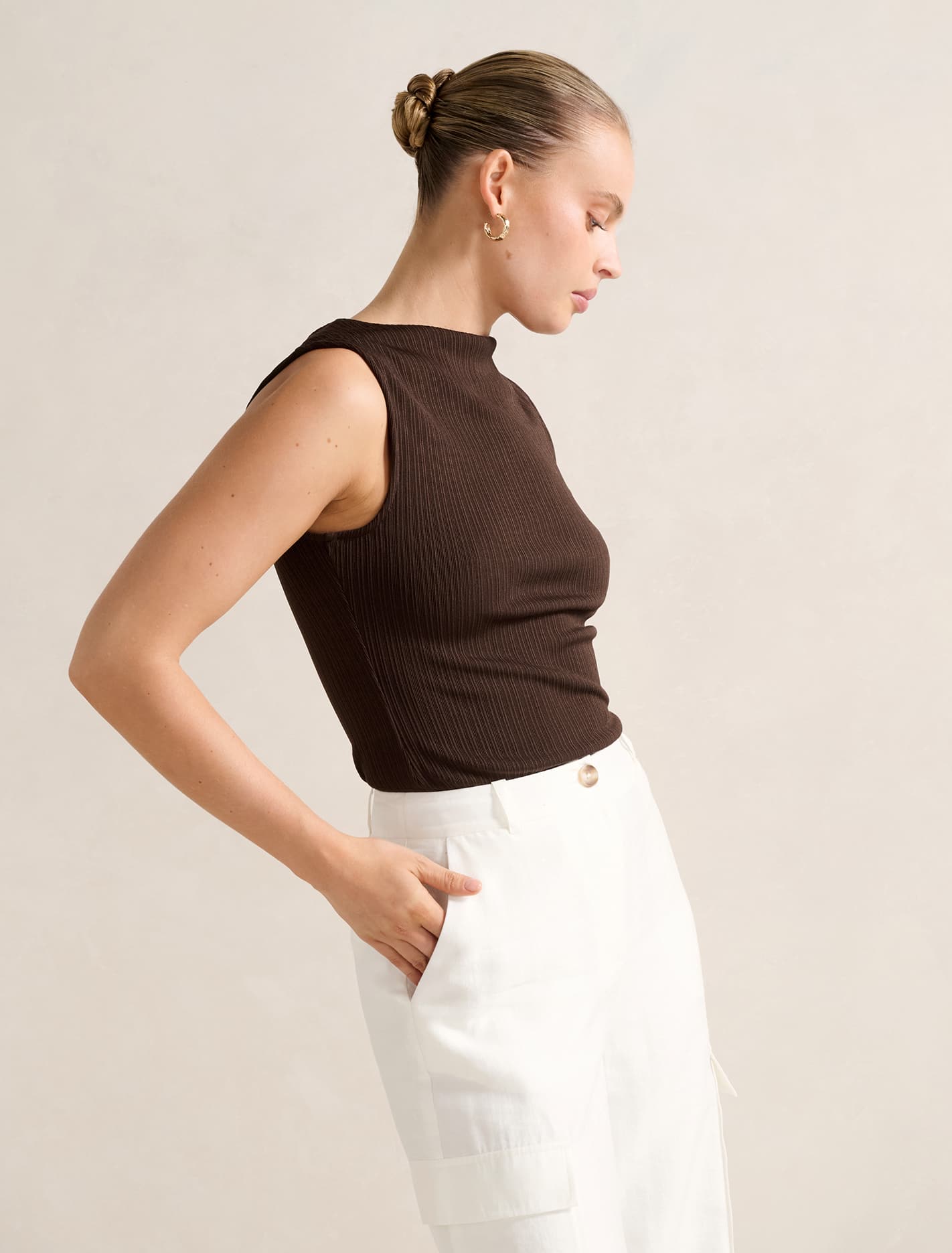 Frankie Boat Neck Tank Top Forever New